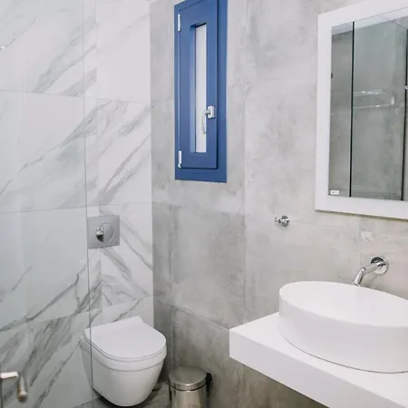 شقة فندقية Blue Stone Luxury 3*