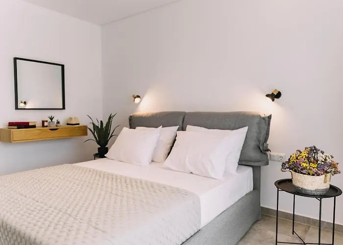 Ξενοδοχείο με διαμερίσματα Blue Stone Luxury Λιμενάρια