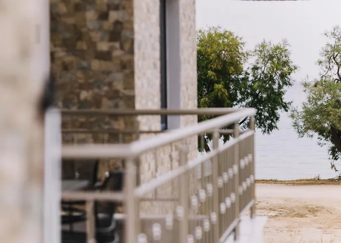 Ξενοδοχείο με διαμερίσματα Blue Stone Luxury 3*