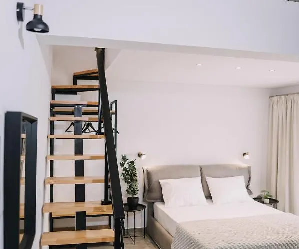 Ξενοδοχείο με διαμερίσματα Blue Stone Luxury 3*