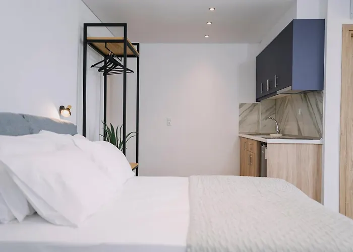 Blue Stone Luxury Λιμενάρια